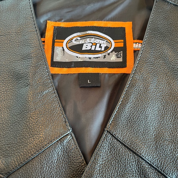 Custom Bilt Button Down Black Leather V-Neck Motorcycle Biker Vest - Picture 3 of 14